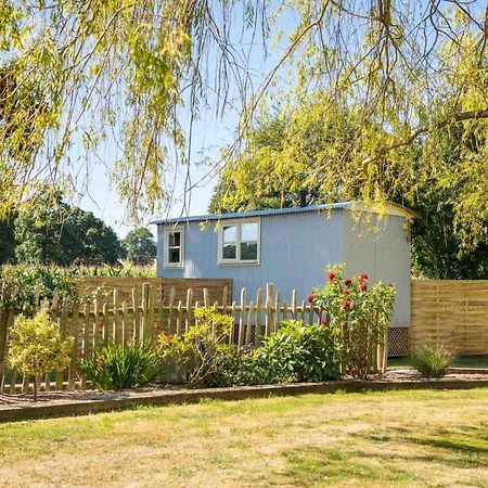 The Hideaway Hut - 1 Bed Shepherds Hut - Hereford Exterior foto