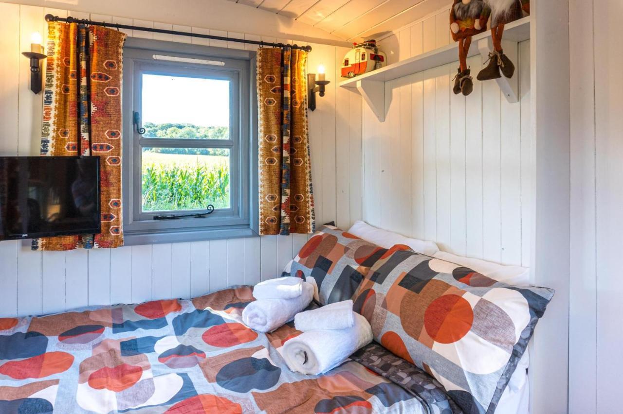 The Hideaway Hut - 1 Bed Shepherds Hut - Hereford Exterior foto
