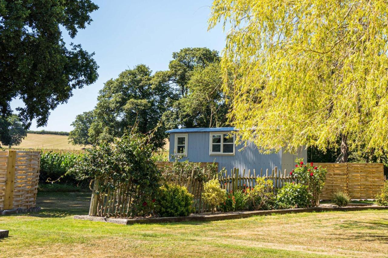 The Hideaway Hut - 1 Bed Shepherds Hut - Hereford Exterior foto
